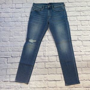 GAP Men's Slim Taper Fit Denim Jeans. Size 32x34